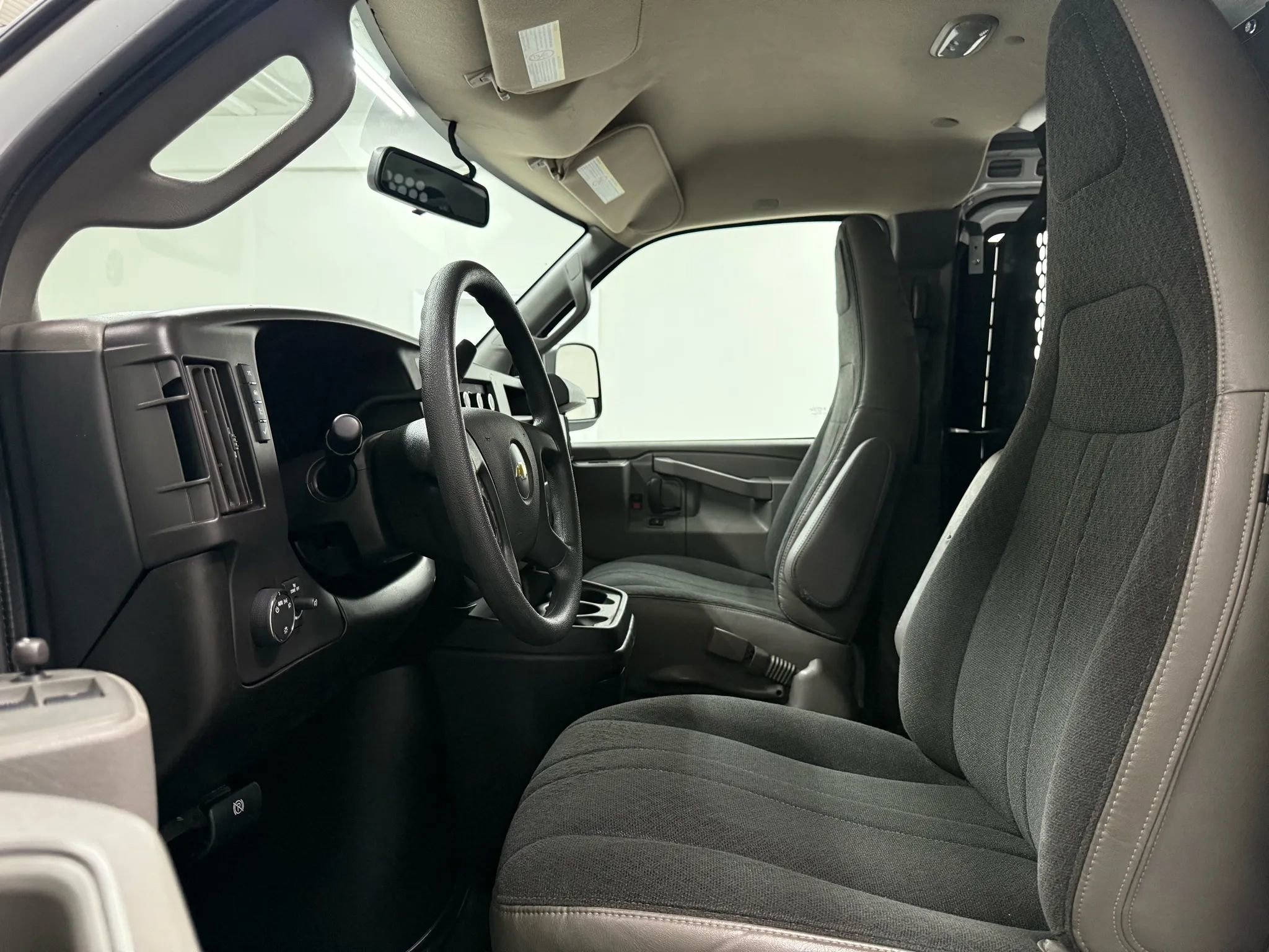 Used 2021 Chevrolet Express 2500 w/ Driver Convenience Package image 16