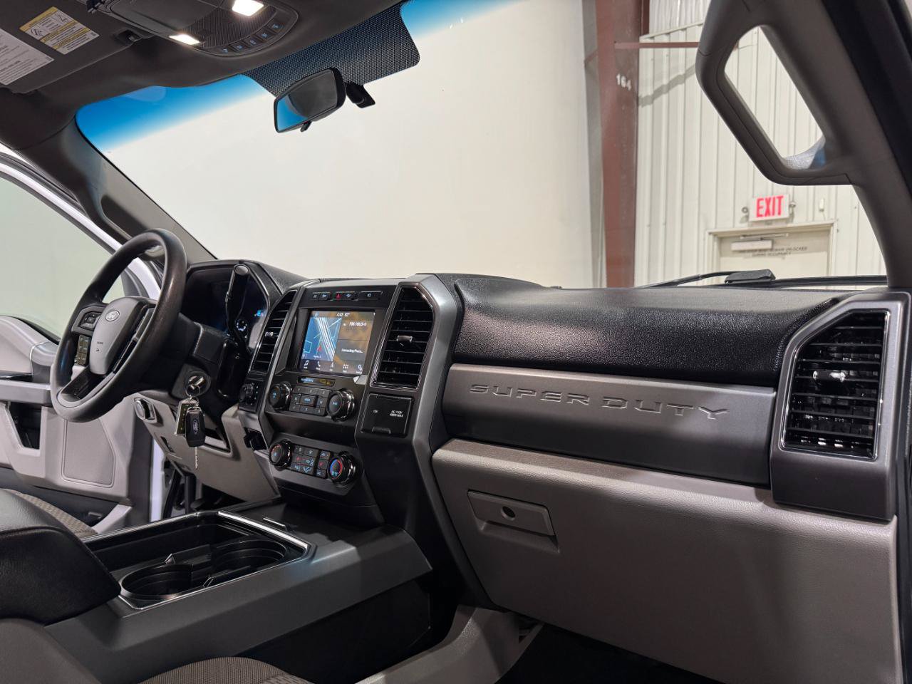 Used 2019 Ford F350 XLT w/ XLT Premium Package AWD/4WD image 11