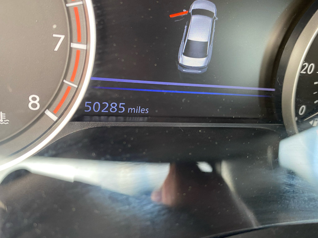 Used 2024 Nissan Altima 2.5 SV image 4