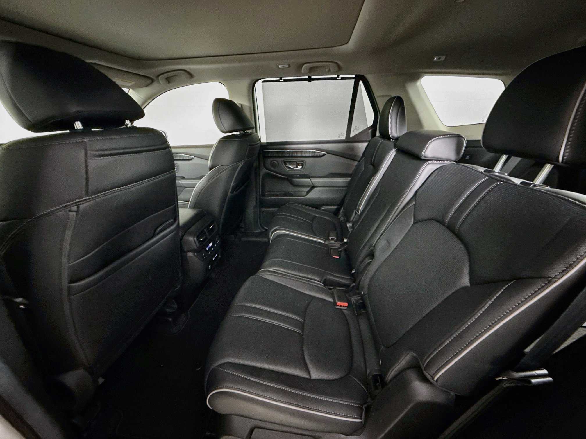 Certified 2023 Honda Pilot Elite image 30