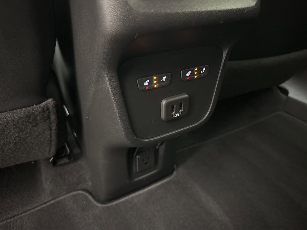 Used 2020 Chevrolet Equinox Premier image 54