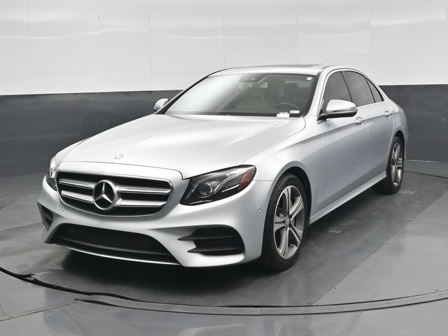 Used 2017 Mercedes-Benz E 300 4MATIC image 37