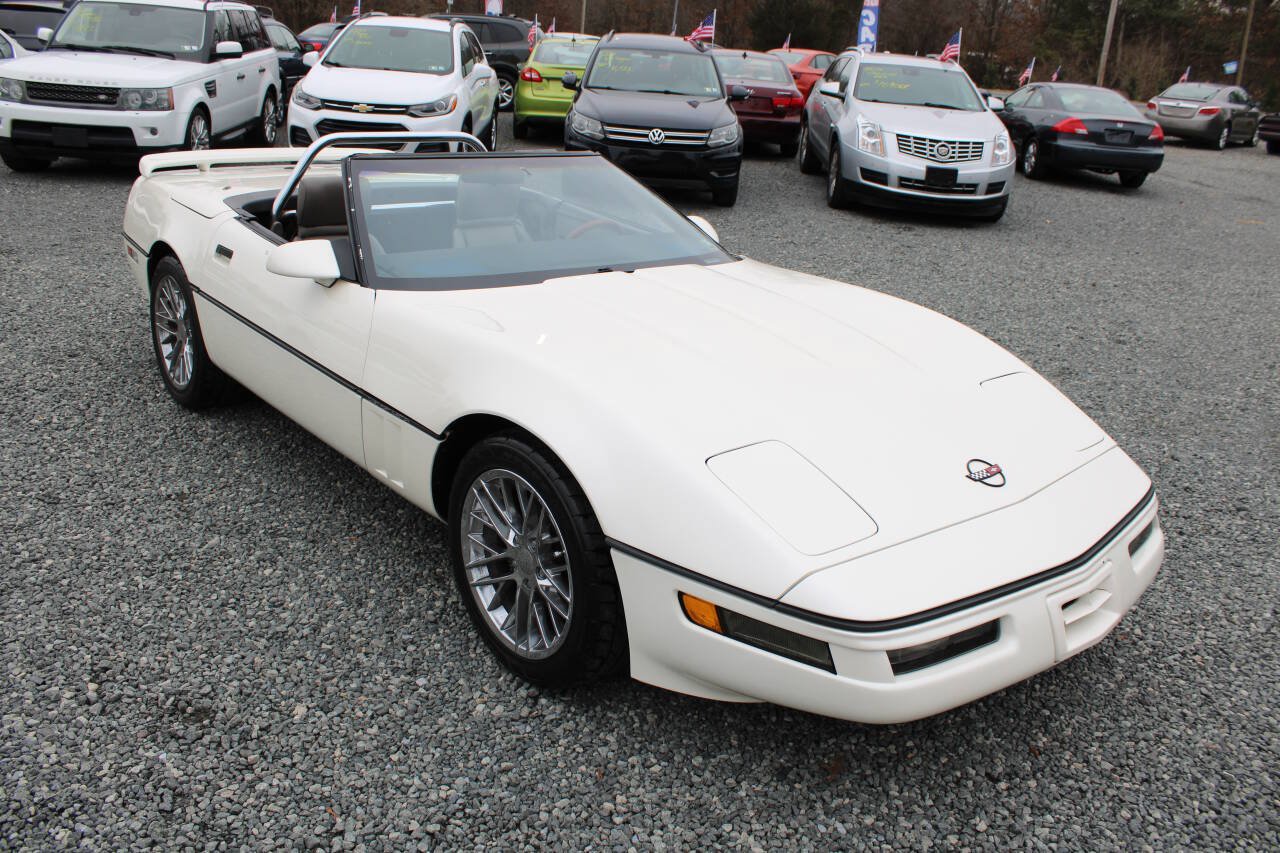 Used 1989 Chevrolet Corvette Convertible RWD image 4