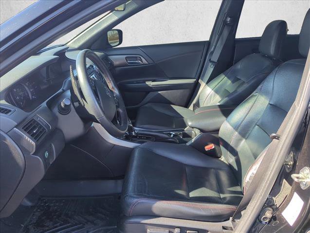 Used 2017 Honda Accord Sport Special Edition image 14