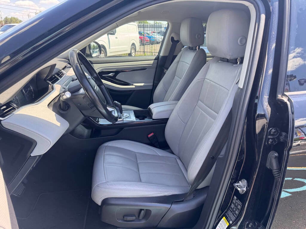 Used 2020 Land Rover Range Rover Evoque S image 3