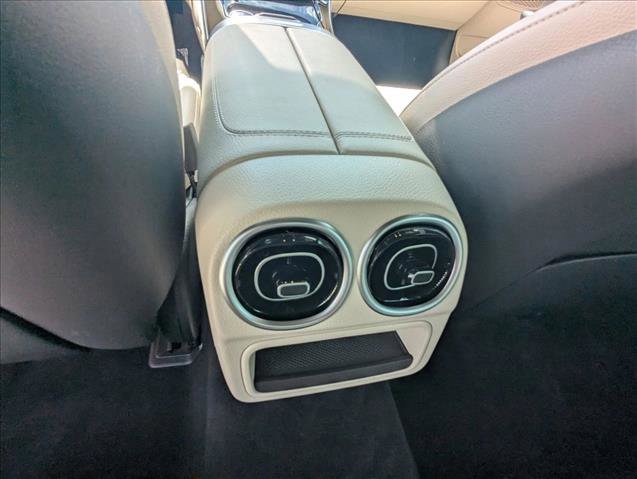 Used 2026 Mercedes-Benz C 300 Sedan image 17