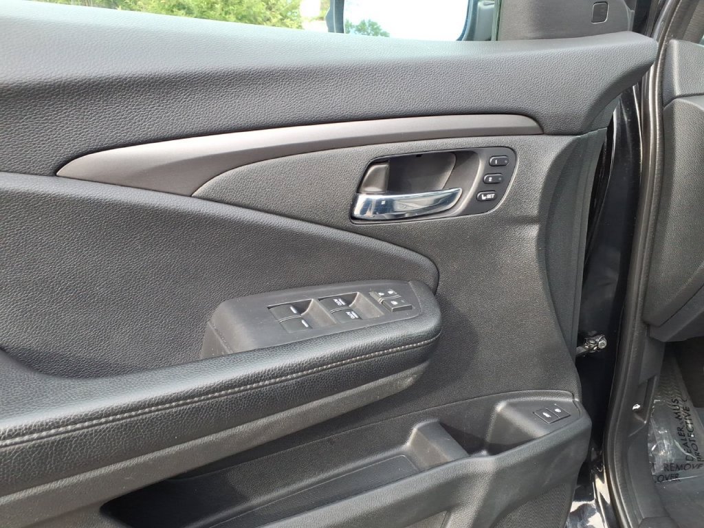 Certified 2019 Honda Passport EX-L image 16