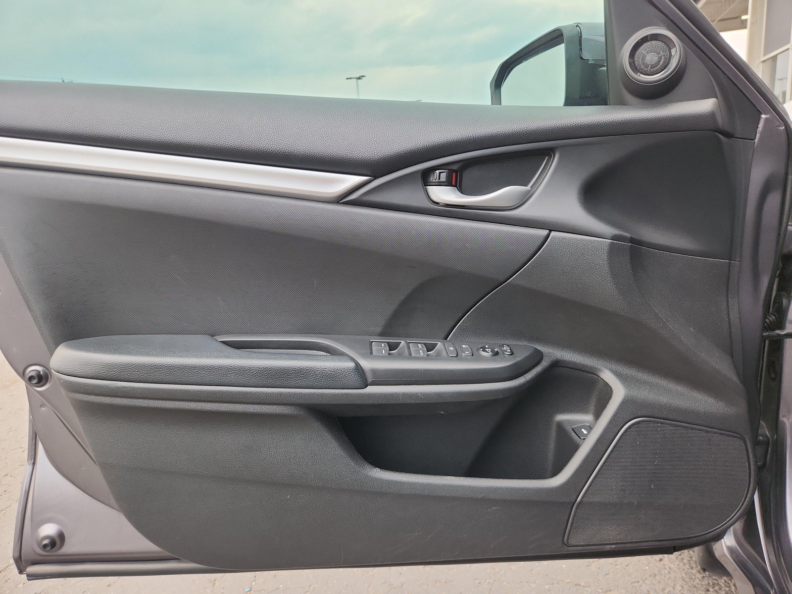 Used 2019 Honda Civic Sport image 12