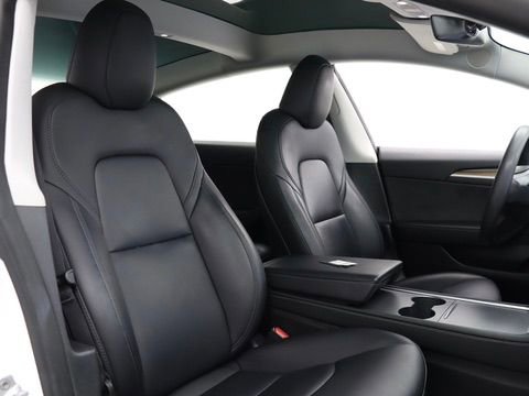 Used 2023 Tesla Model 3 Standard Range image 26