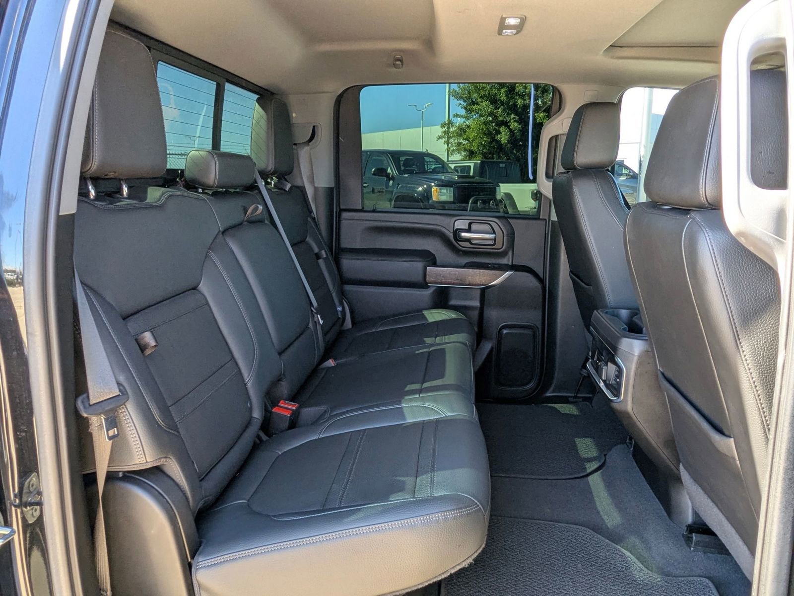 Used 2022 GMC Sierra 3500 Denali image 29