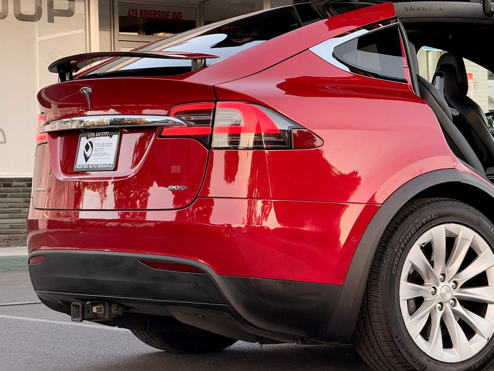 Used 2016 Tesla Model X 90D AWD/4WD image 9