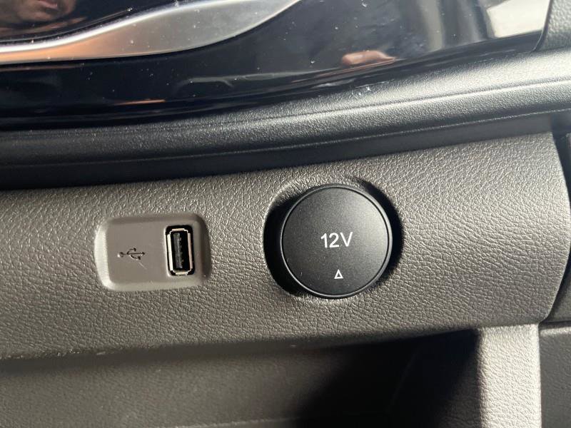 Used 2025 Ford Transit 350 XLT image 21