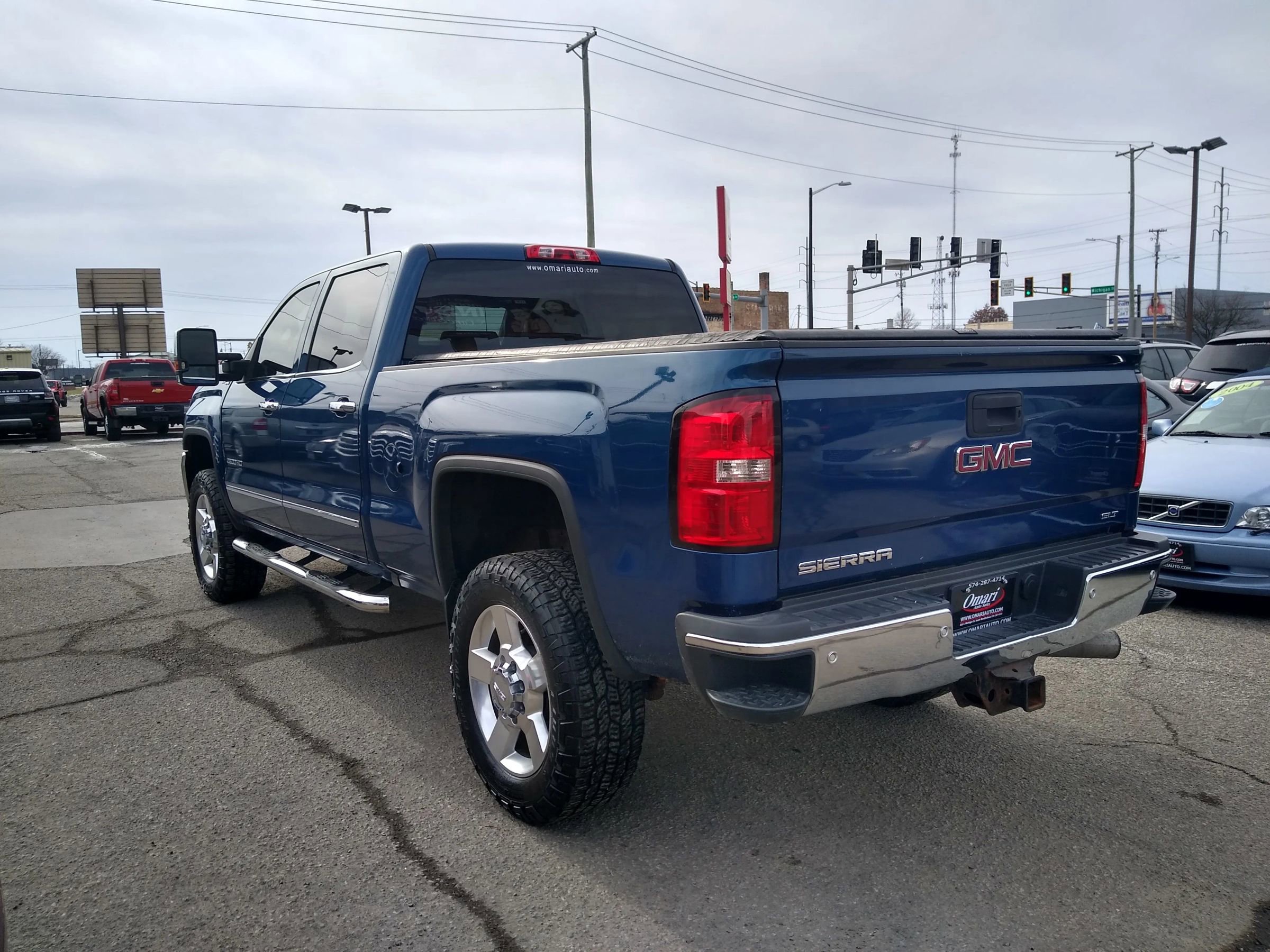 Used 2016 GMC Sierra 2500 SLT w/ Duramax Plus Package image 9