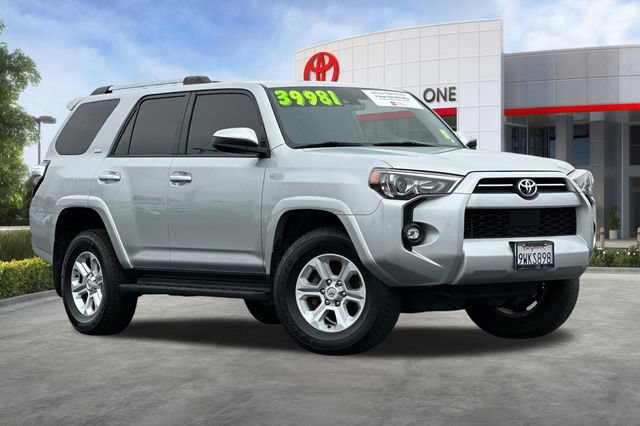Certified 2024 Toyota 4Runner SR5 AWD/4WD video 2