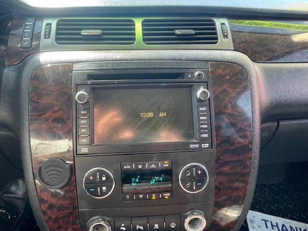 Used 2007 GMC Yukon XL Denali image 9