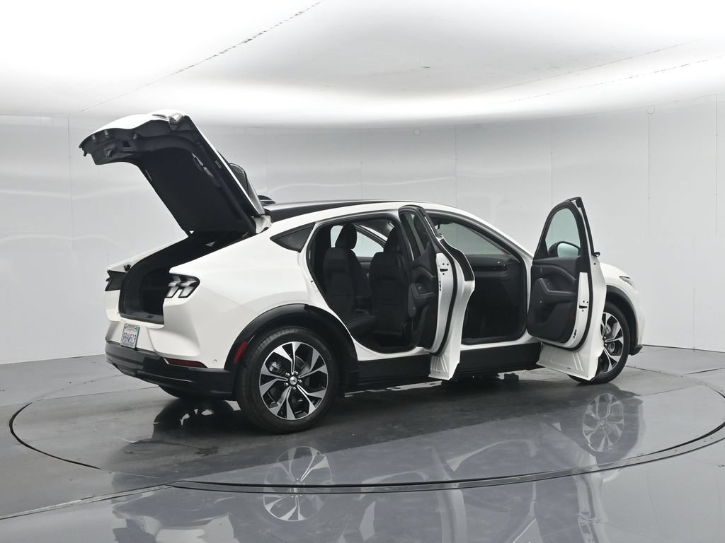 Certified 2022 Ford Mustang Mach-E Premium RWD image 6