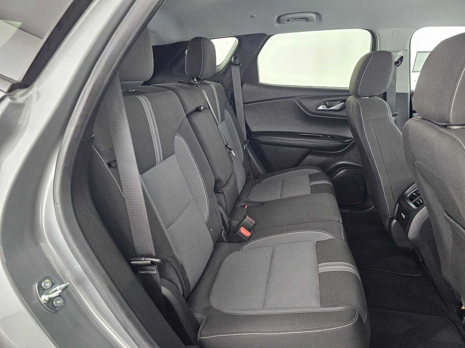Used 2023 Chevrolet Blazer LT FWD image 12