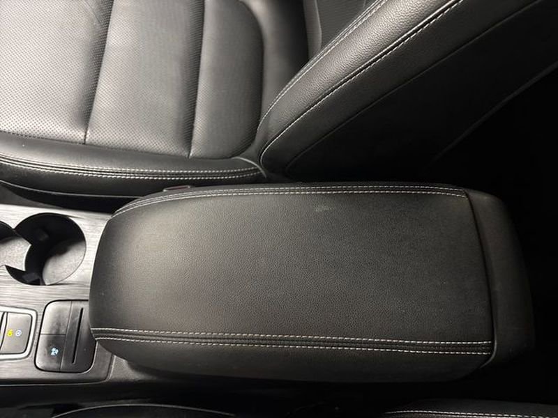 Used 2022 Ford Escape SEL w/ Technology Package image 61