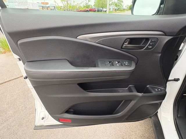 Used 2023 Honda Passport TrailSport image 10