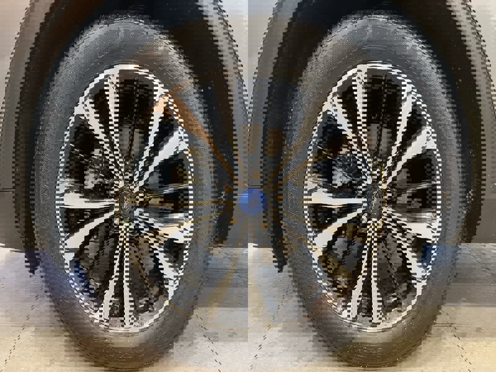 Certified 2021 Ford Escape SEL w/ SEL Stealth AWD Package image 9