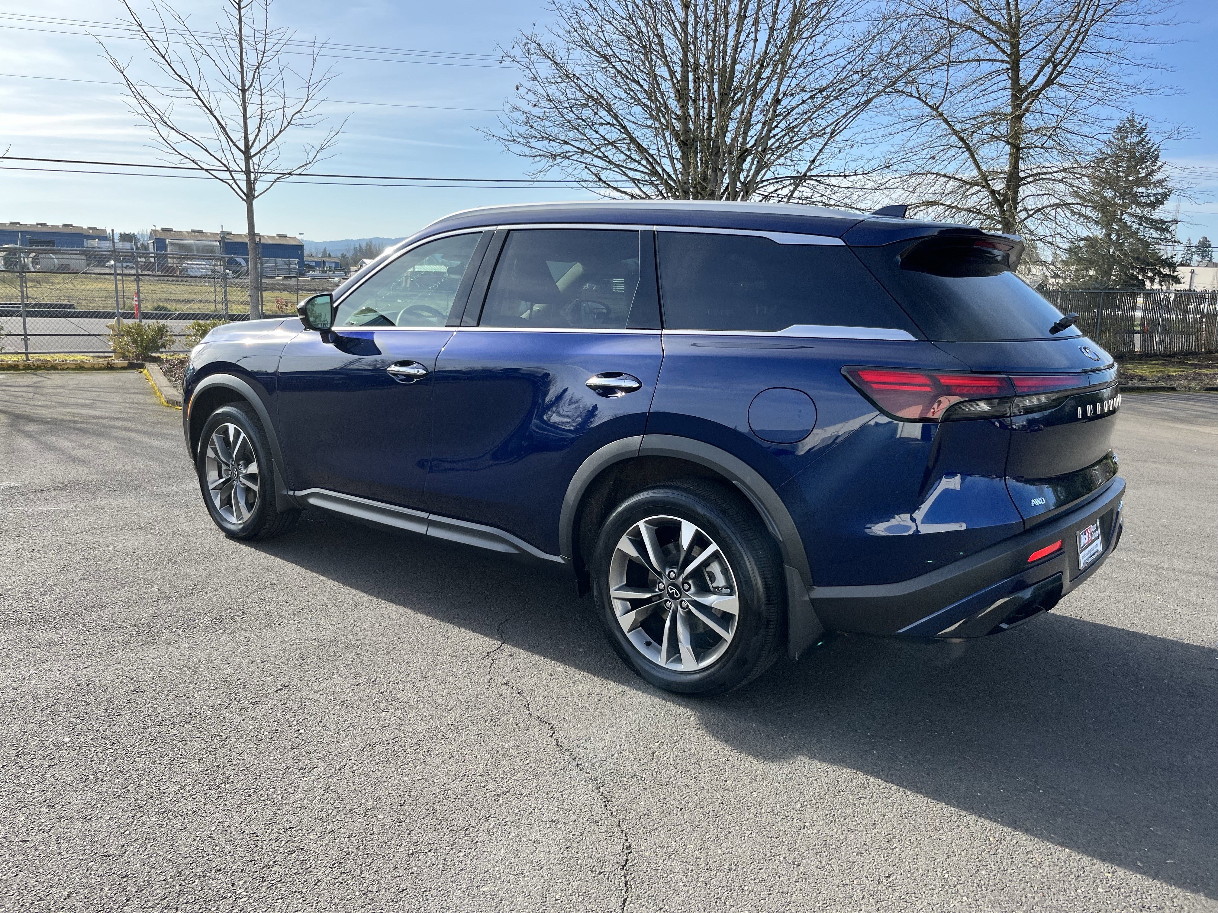 Used 2025 INFINITI QX60 Luxe image 3