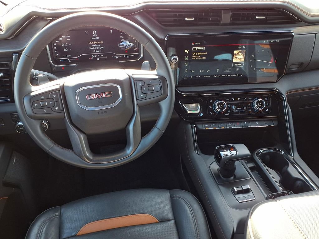 Used 2024 GMC Sierra 1500 AT4 w/ Technology Package AWD/4WD image 13