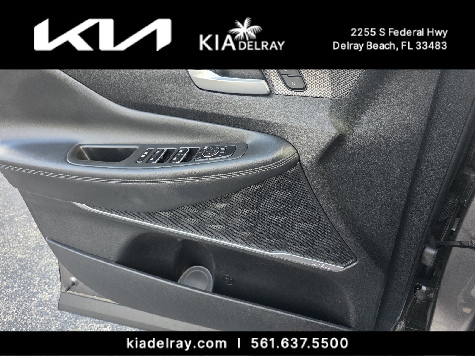 Used 2020 Hyundai Santa Fe Limited image 29