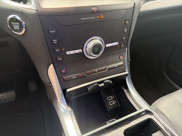 Used 2020 Ford Edge Titanium w/ Cargo Accessory Package FWD image 21