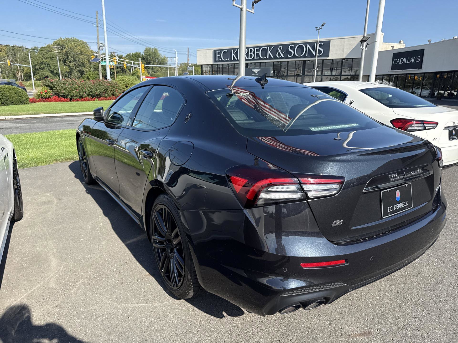 Used 2022 Maserati Ghibli Modena Q4 image 6