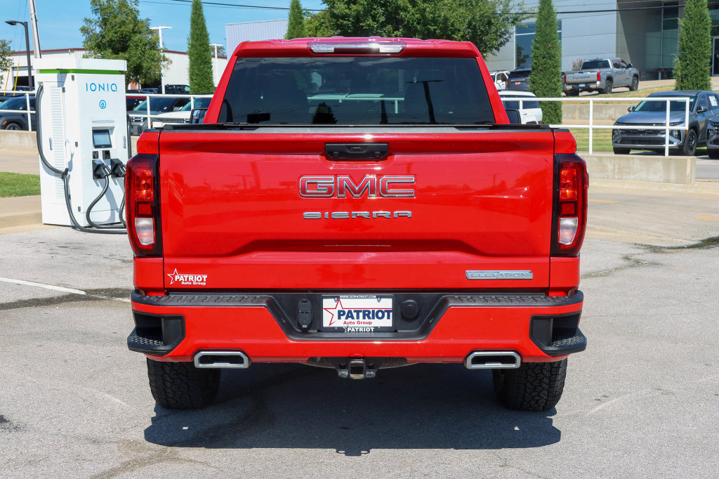 Used 2023 GMC Sierra 1500 Elevation w/ X31 Off-Road Package AWD/4WD image 4