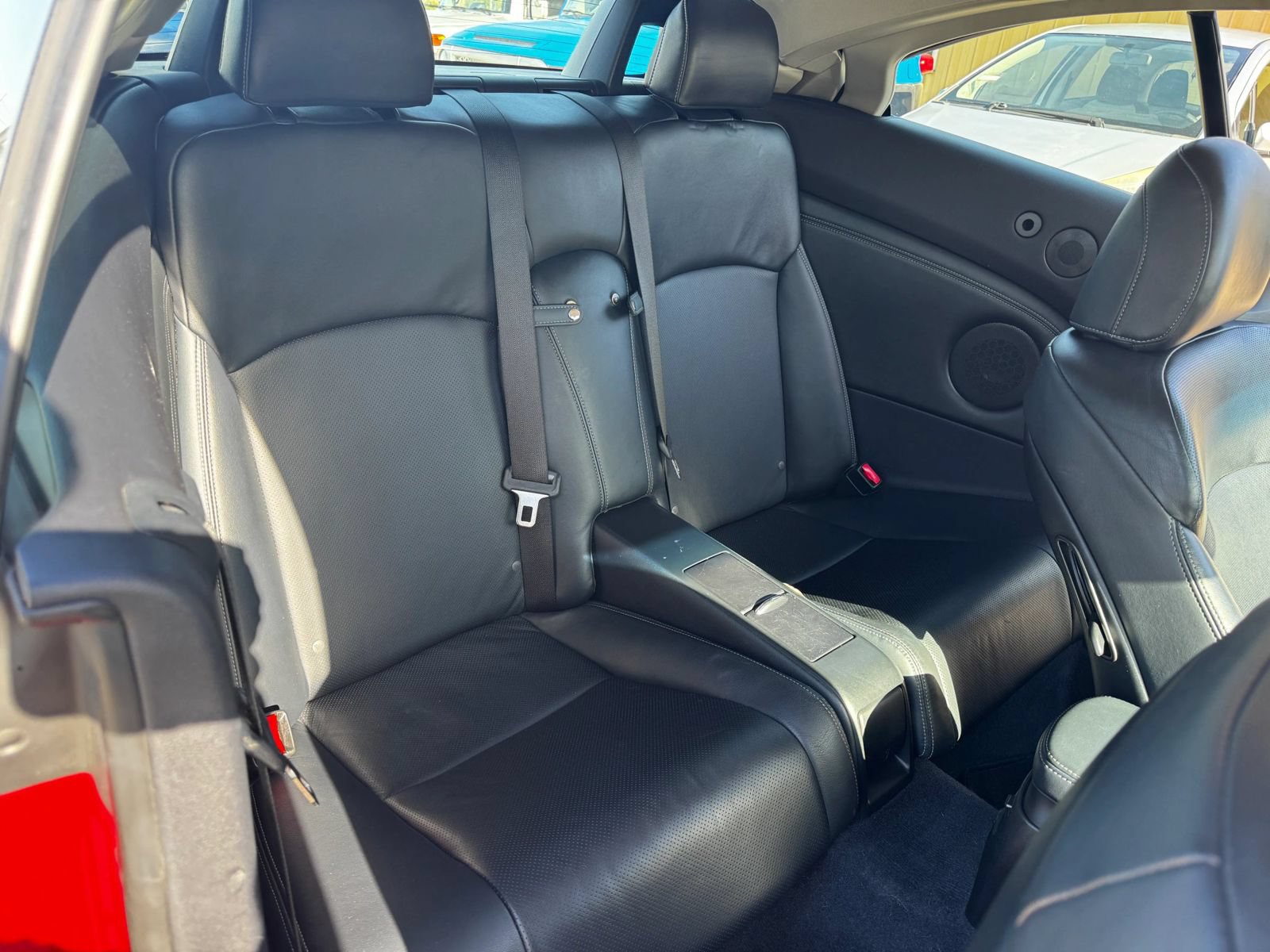 Used 2012 Lexus IS 350C w/ Luxury Pkg RWD image 9