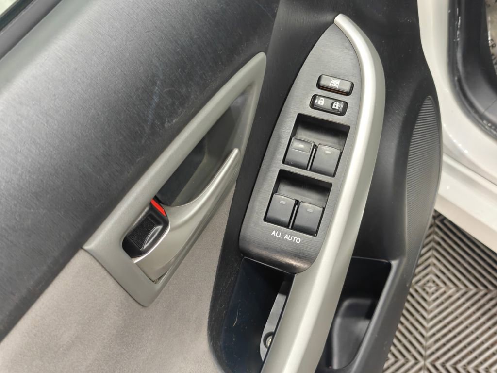 Used 2013 Toyota Prius Two image 29