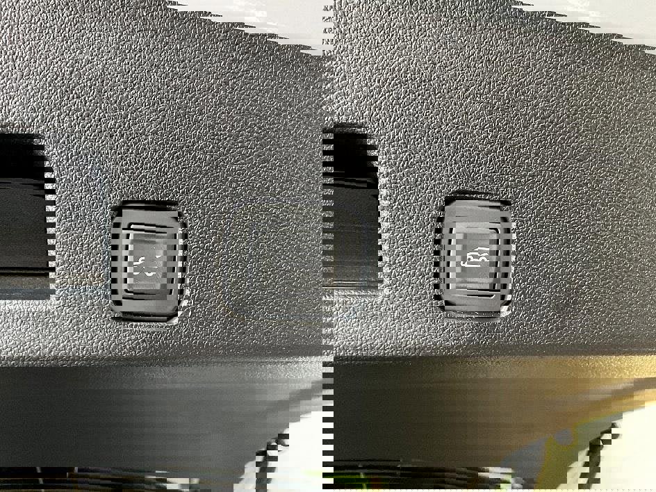 New 2026 Chevrolet Traverse RS w/ LPO, Floor Liner Package image 11