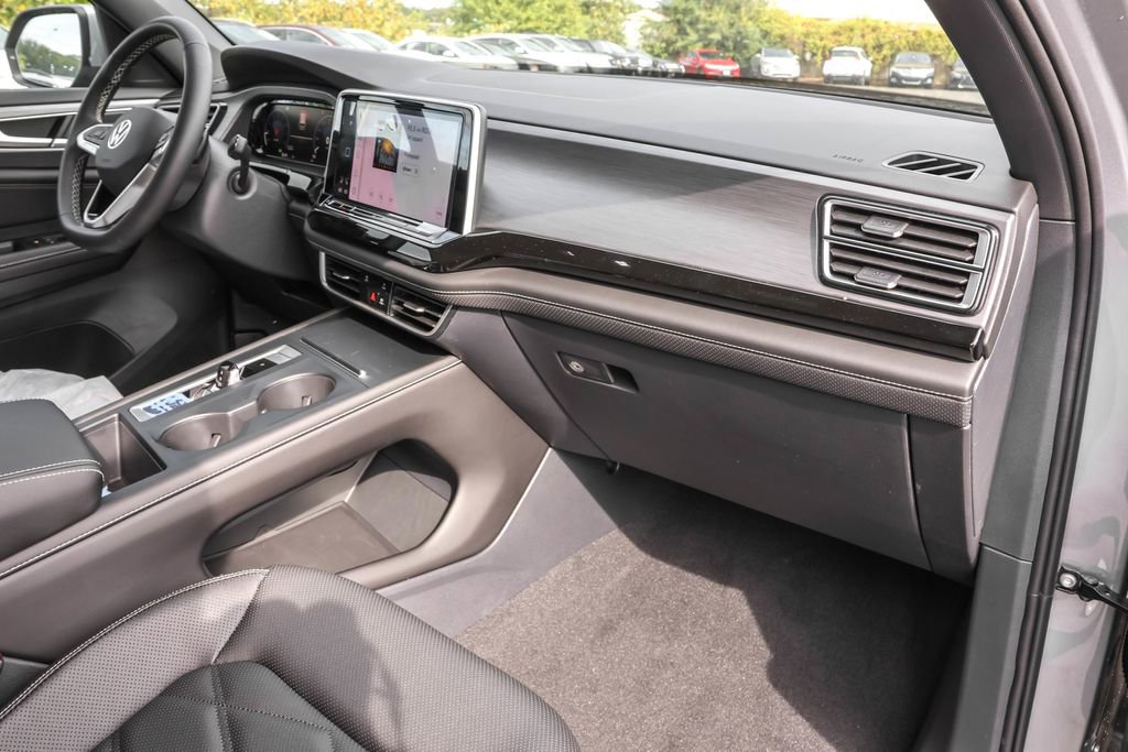 New 2026 Volkswagen Atlas Cross Sport SE AWD/4WD image 40