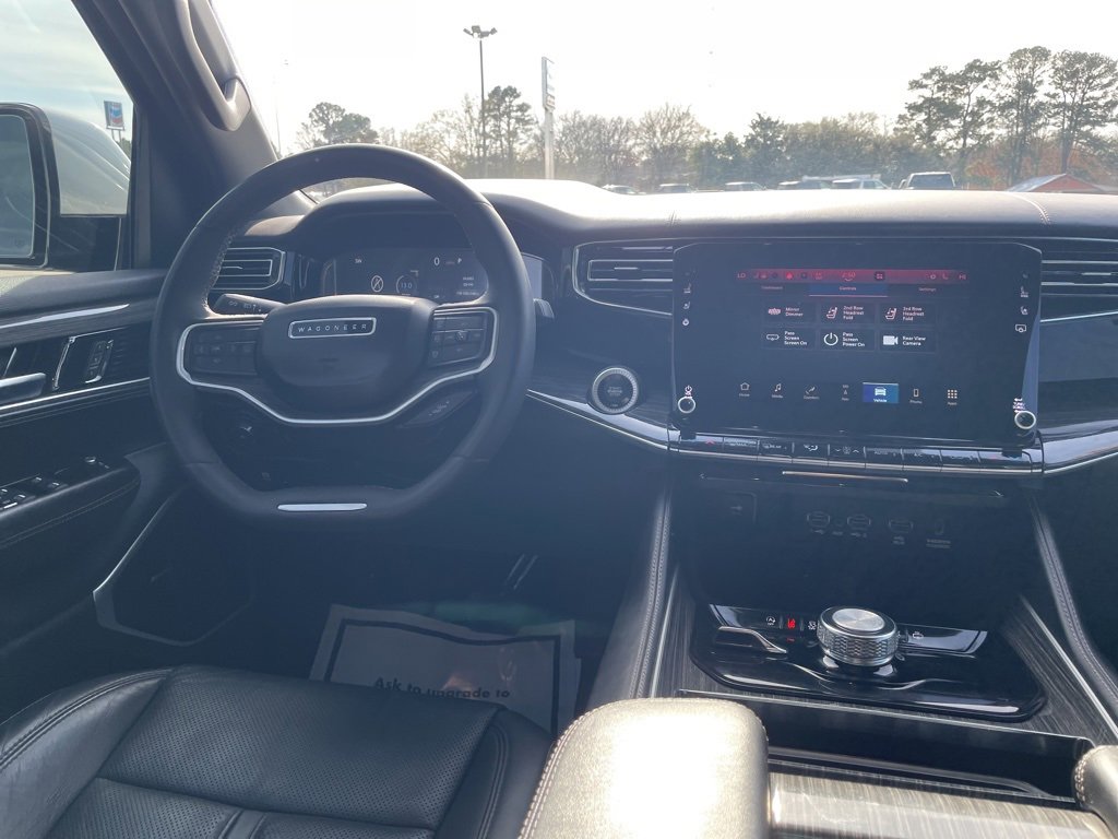 Used 2022 Jeep Wagoneer Series II w/ Rear Seat Video Group 1 image 26