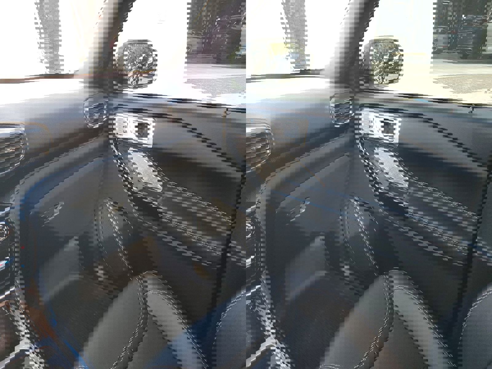 Used 2023 Ford Explorer ST w/ Equipment Group 401A image 79