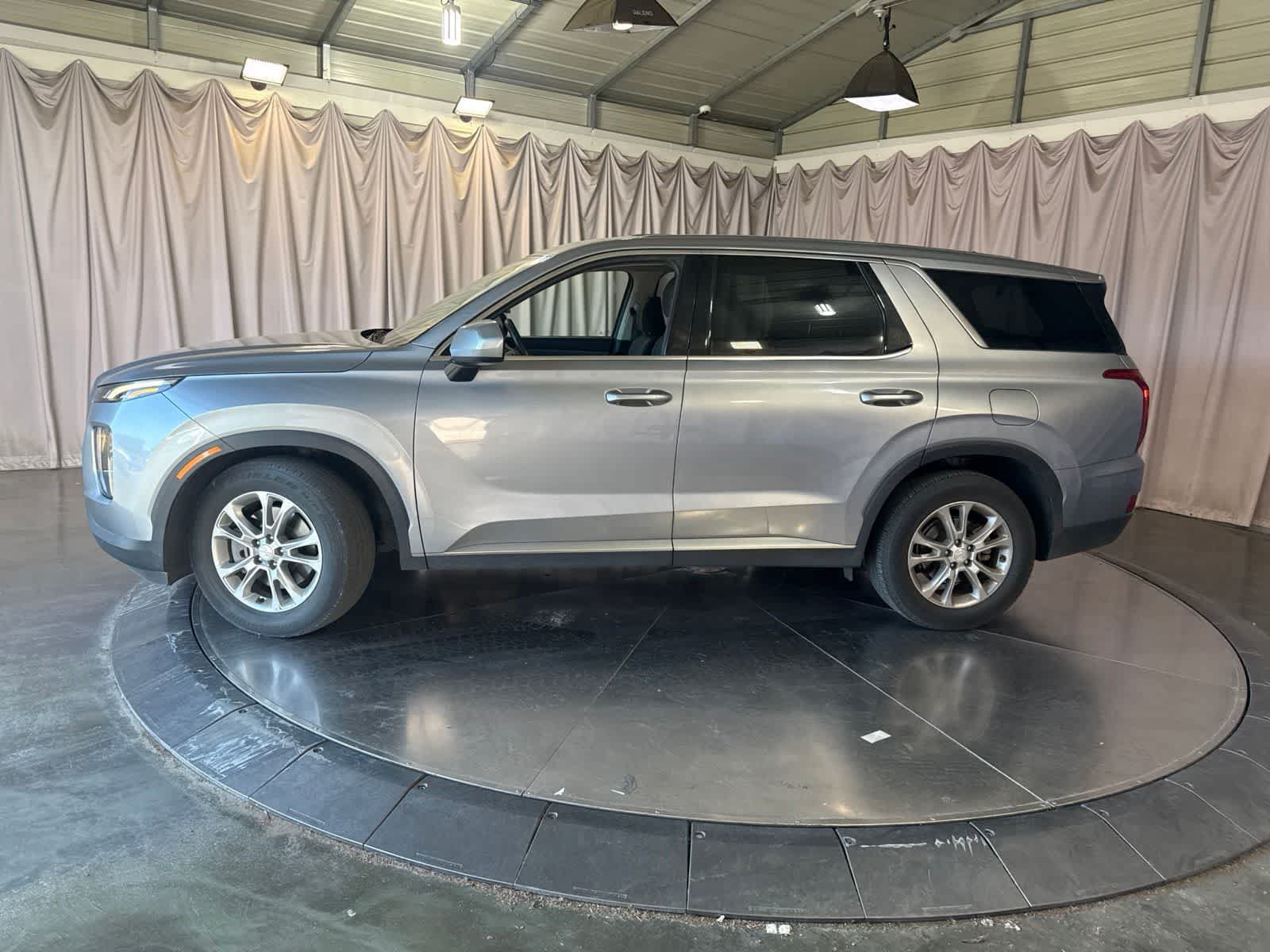 Used 2020 Hyundai Palisade SE FWD image 8
