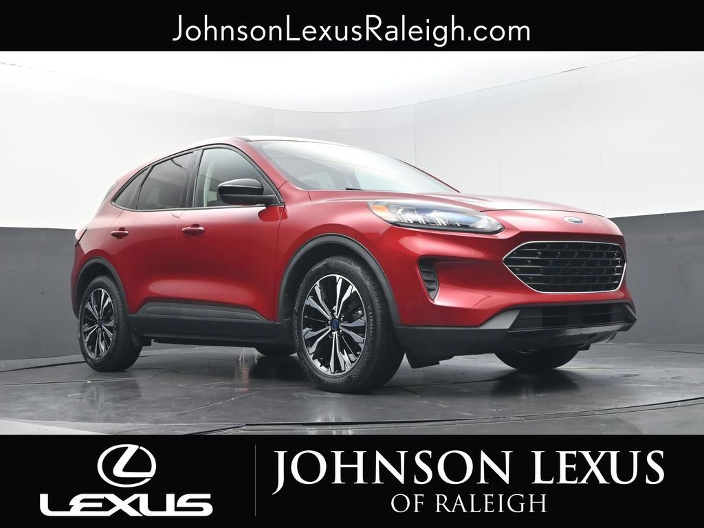 Used 2021 Ford Escape SE w/ SE Sport Appearance Package FWD image 14