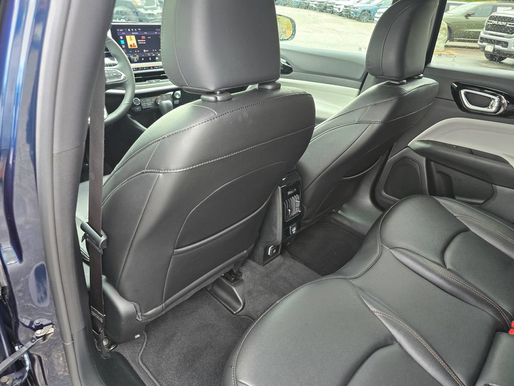 Used 2024 Jeep Compass Limited AWD/4WD image 24