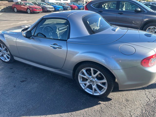 Used 2013 MAZDA MX-5 Miata Grand Touring w/ Premium Pkg RWD image 2