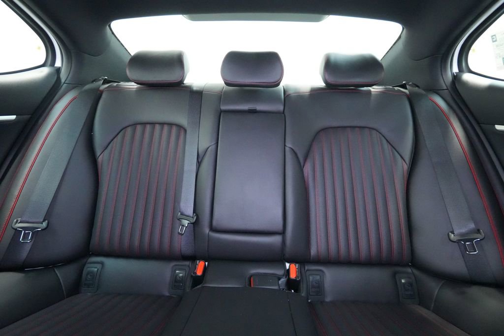 New 2026 Genesis G70 3.3T Sport Prestige image 21