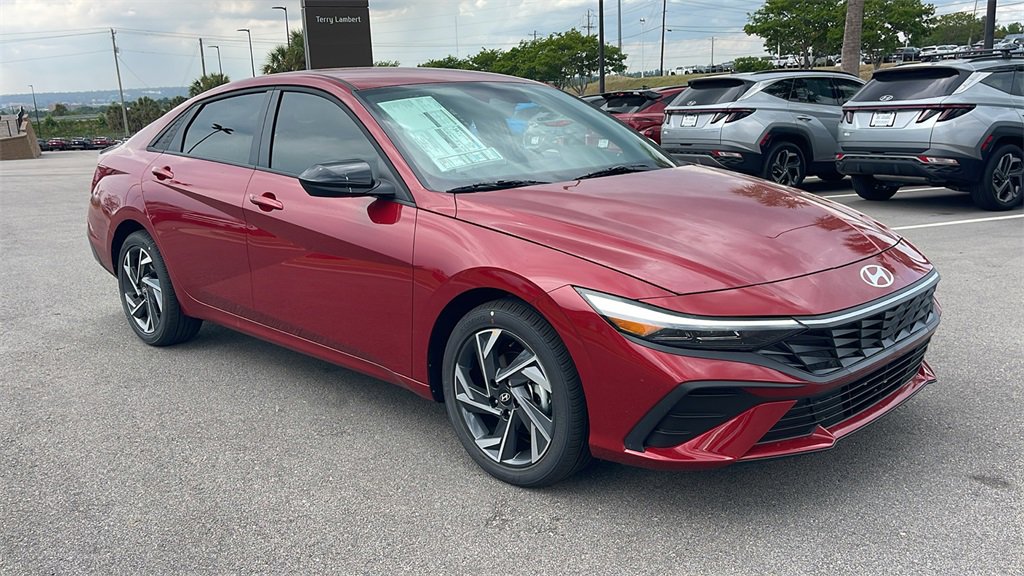 Certified 2025 Hyundai Elantra Sport