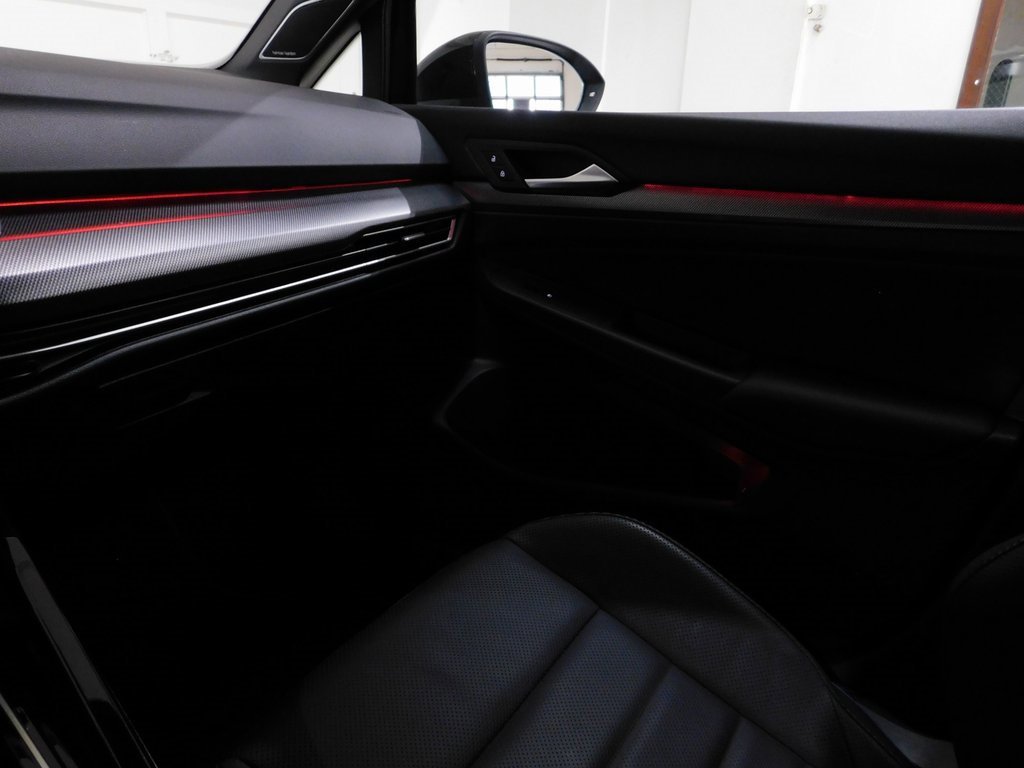 Used 2025 Volkswagen Golf image 78