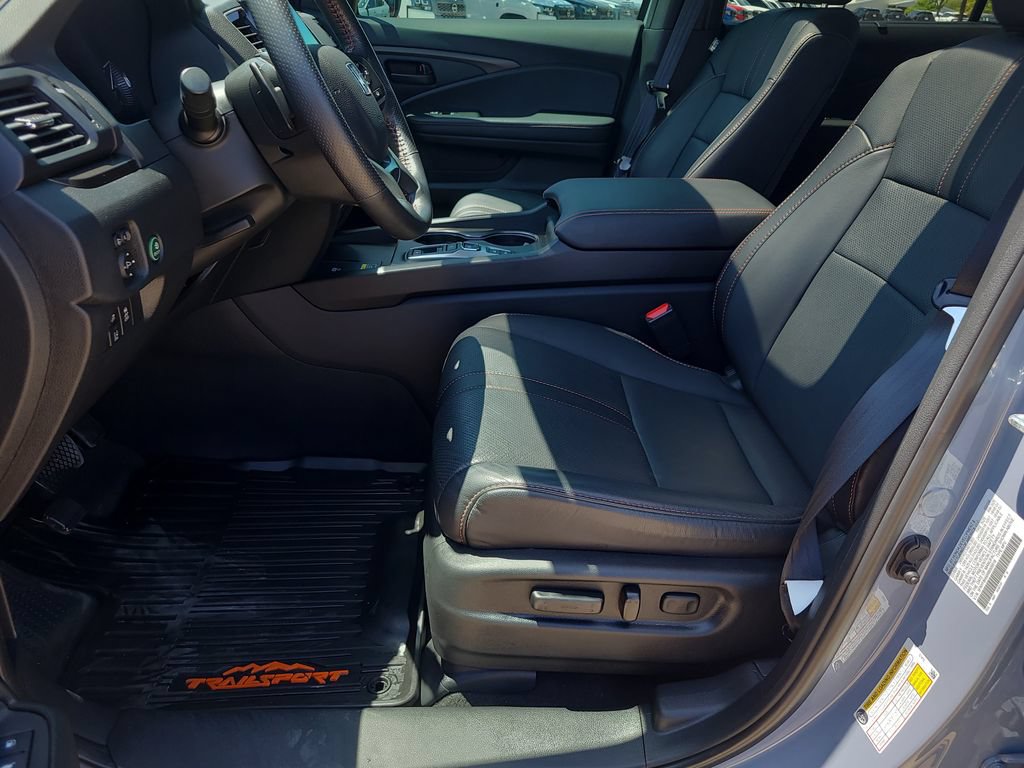 Used 2024 Honda Passport TrailSport image 16
