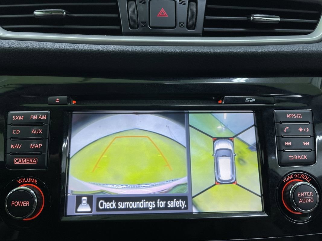 Used 2015 Nissan Rogue SL image 22