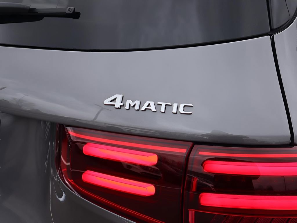 New 2026 Mercedes-Benz GLB 250 4MATIC image 8