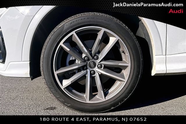 Used 2024 Audi Q3 2.0T Premium Plus AWD/4WD image 8