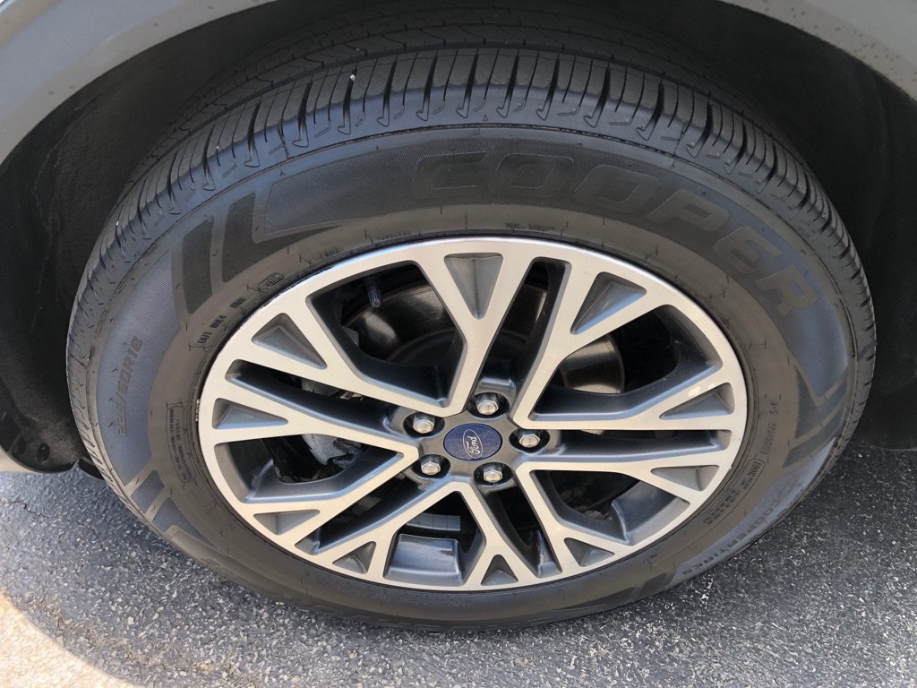 Used 2020 Ford Escape SEL AWD/4WD image 11