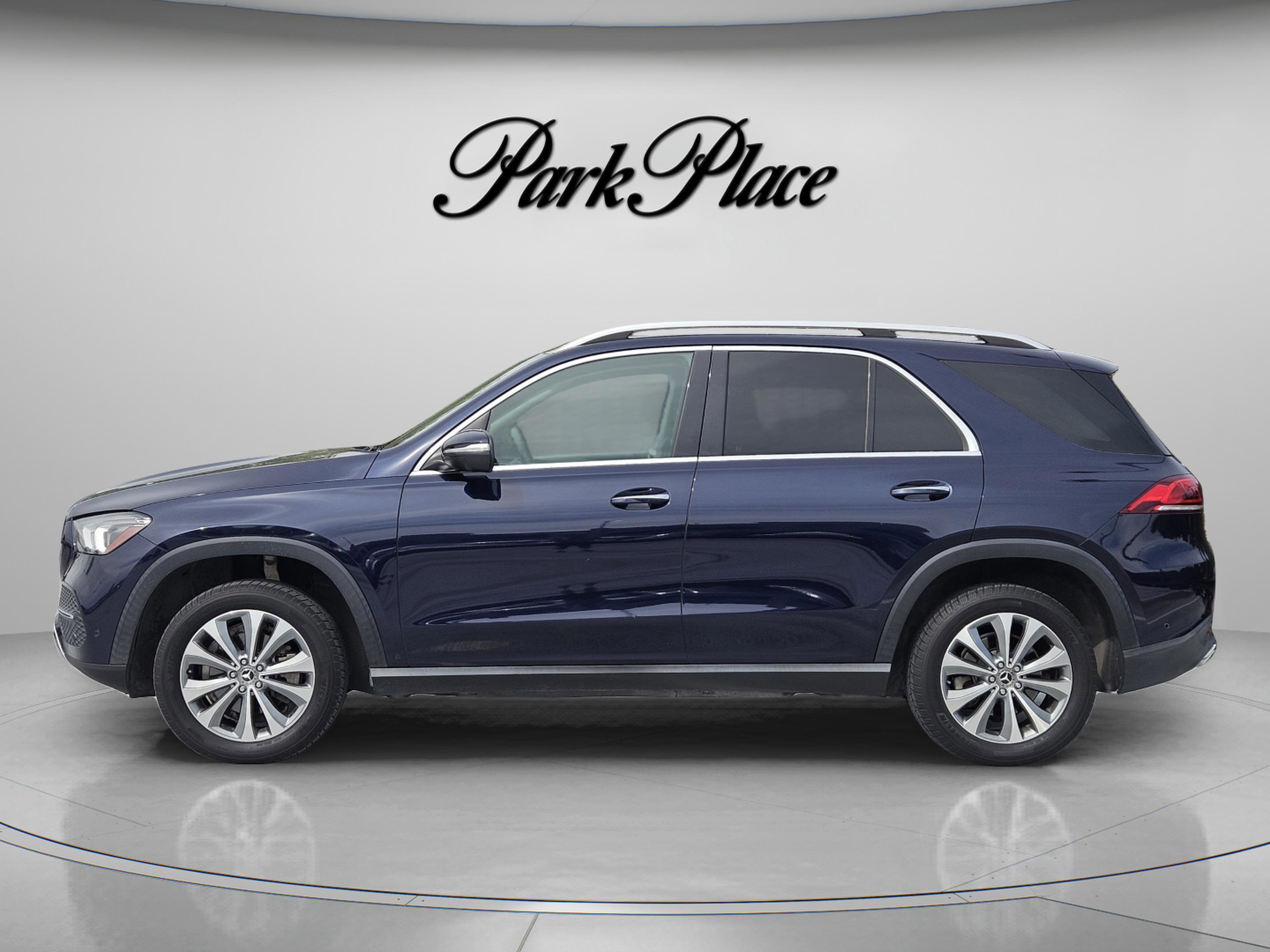 Used 2020 Mercedes-Benz GLE 350 4MATIC image 2