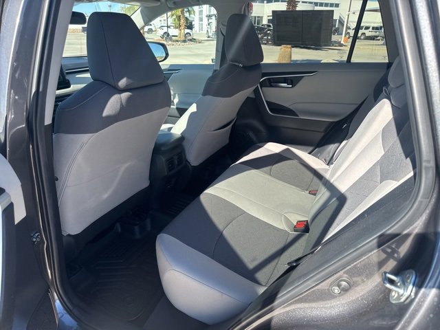 Used 2022 Toyota RAV4 XLE image 10